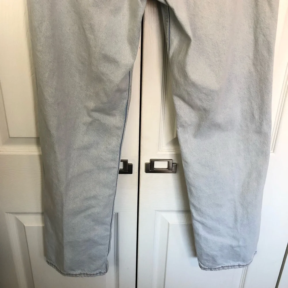 &Denim Light Wash Button Fly High Rise Distressed Crop Jeans Size 6